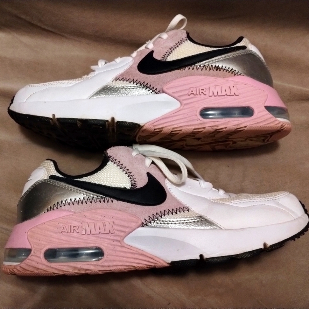 Women's Nike Air Max size 8.5
